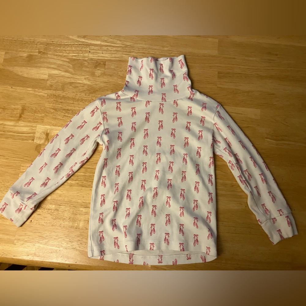Little English 4T White Turtleneck with Pink Ballet Slippers Design